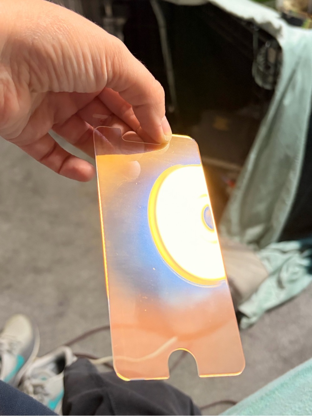 *BRAND NEW*Kurl Holographic Tint Tempered Glass Screen Protector-iPhone 8,7,6,6s